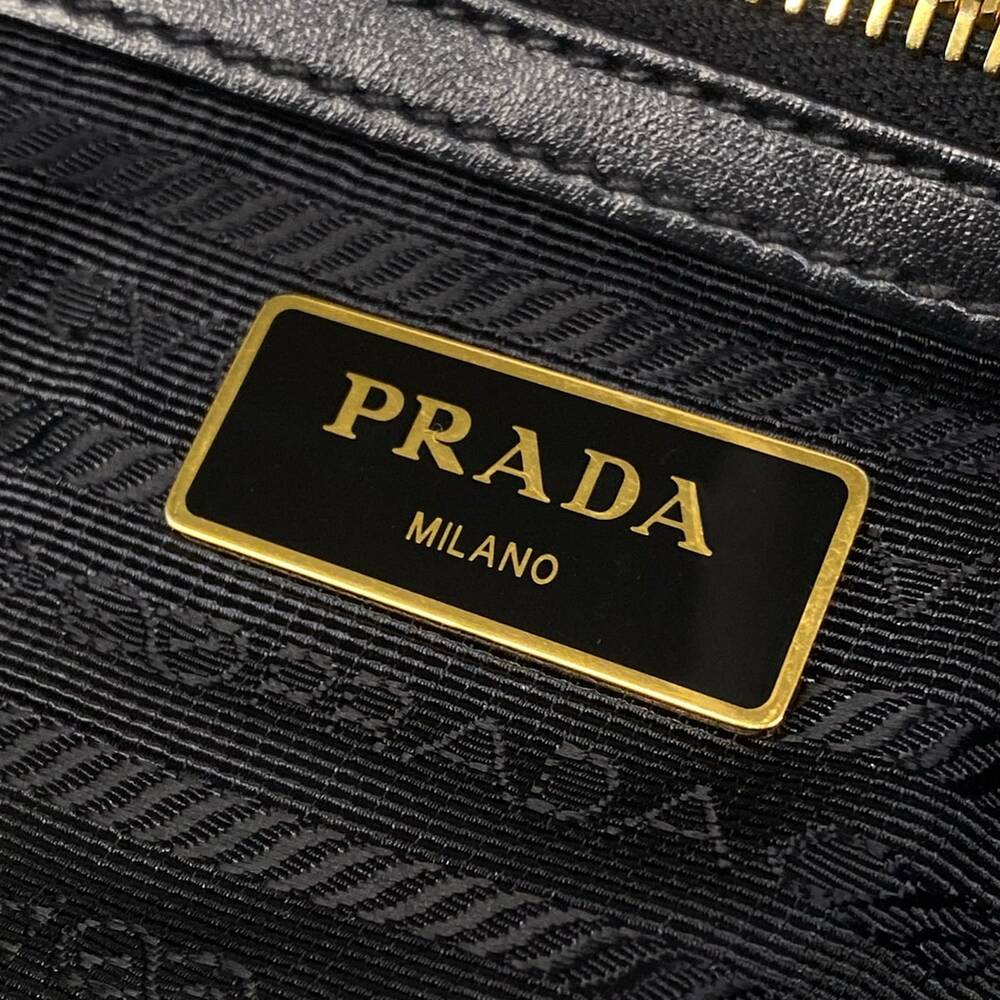 Prada Handbag Nylon Leather - Picture 9 of 15